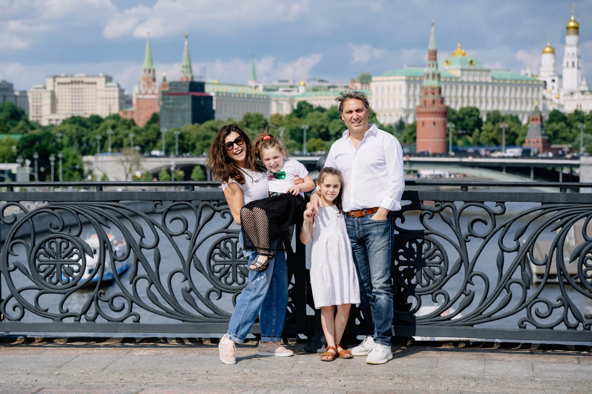 Семейная прогулка по центру Москвы